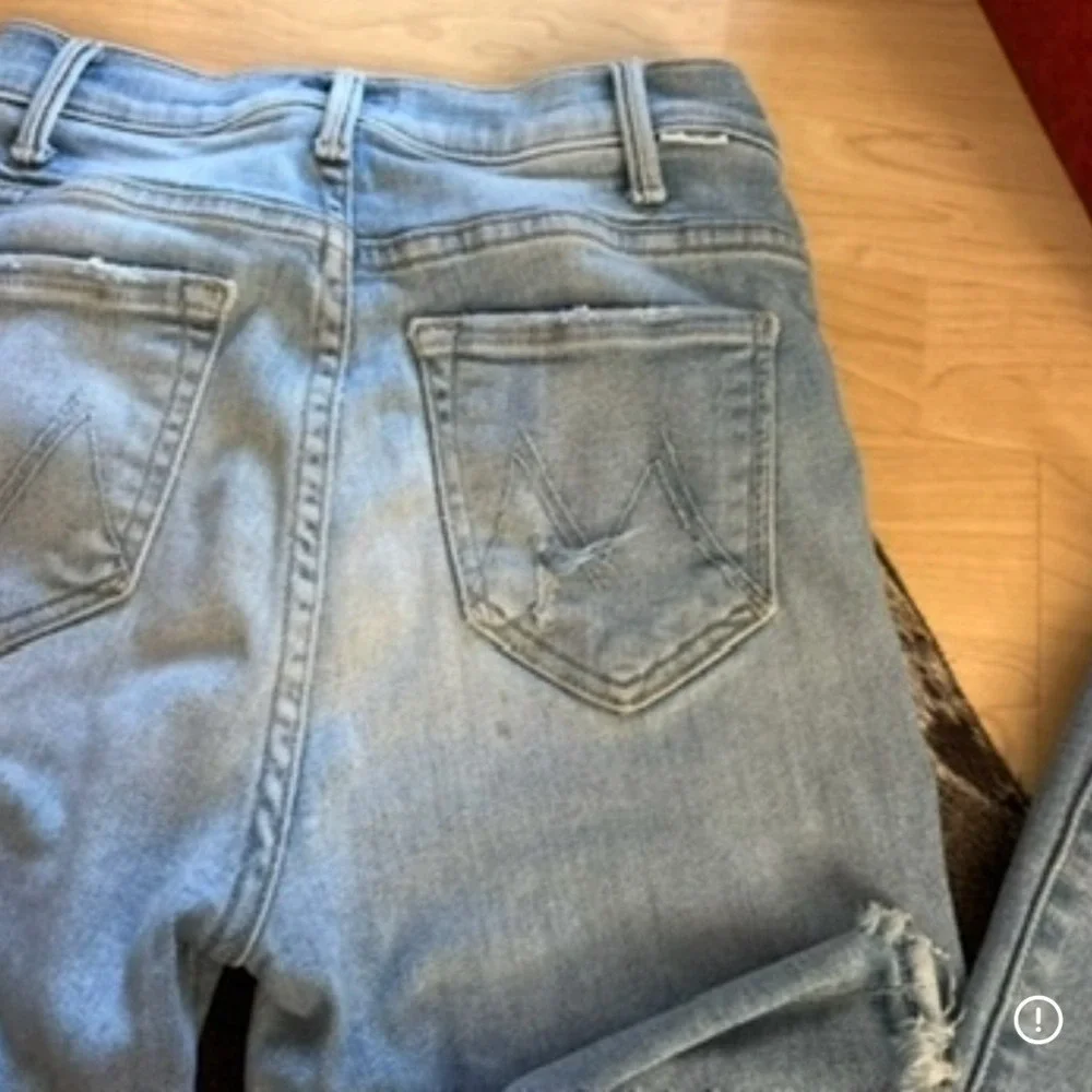 MOTHER size 24